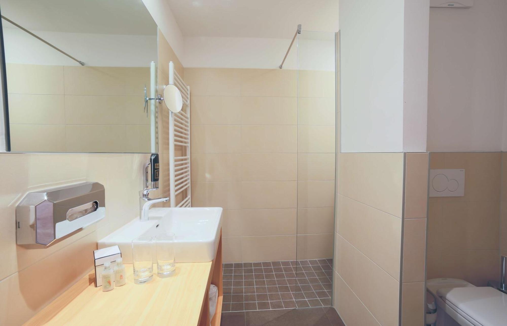 Hotel Bergkristall Mallnitz Eksteriør bilde