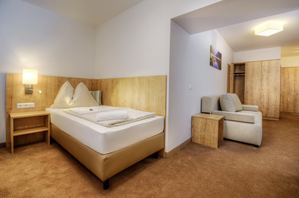 Hotel Bergkristall Mallnitz Eksteriør bilde