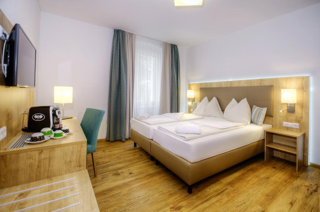Hotel Bergkristall Mallnitz Eksteriør bilde